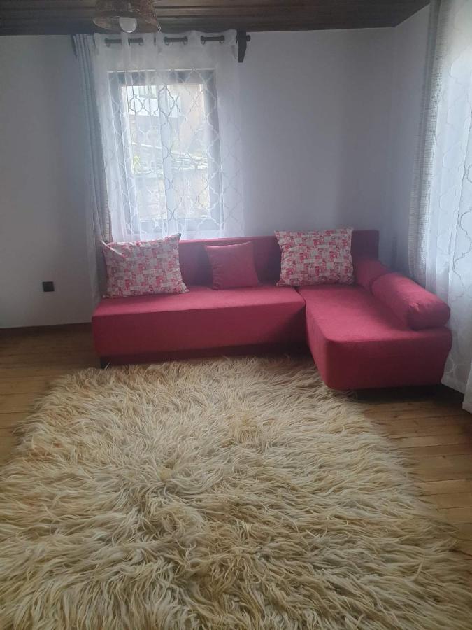 Къща За Гости Близнаците Leshten Luaran gambar